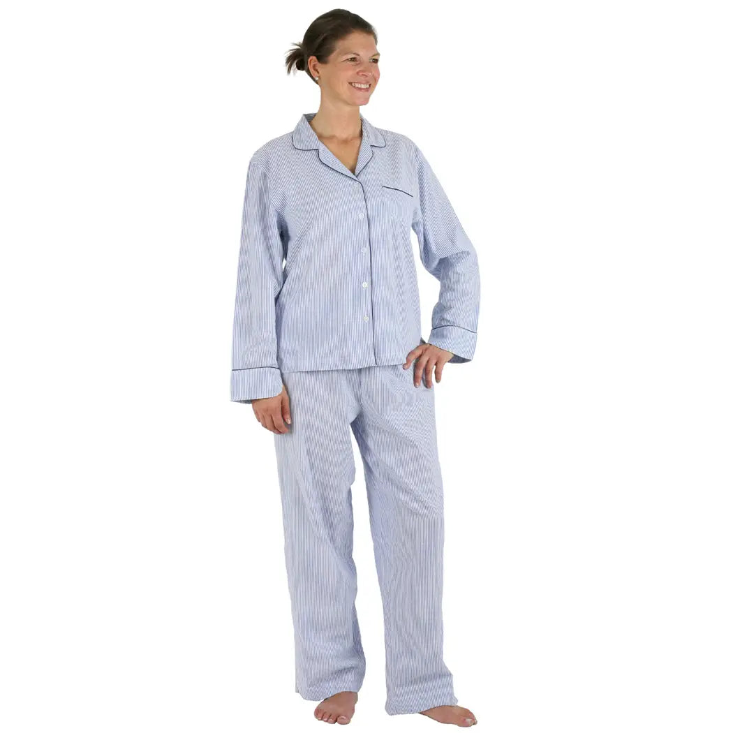 Model wearing Women"s Navy and white seersucker striped pajama set