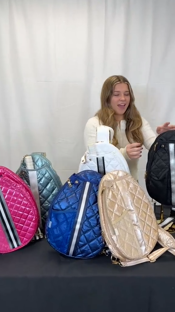 video of the Jillian sling bags from Lemonbella